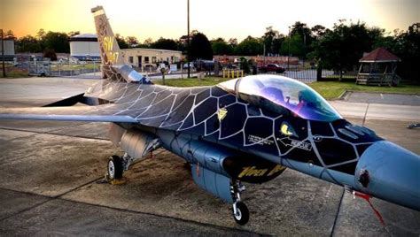 Air Force F-16 Viper Demonstration Team gets venomous new paint job