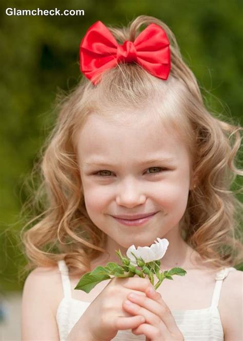 Cute Bow Hair Accessory Ideas for Little Girls