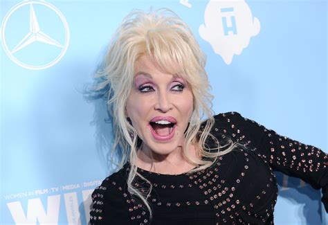 How Many Nieces and Nephews Does Dolly Parton Have? | JBlogZ