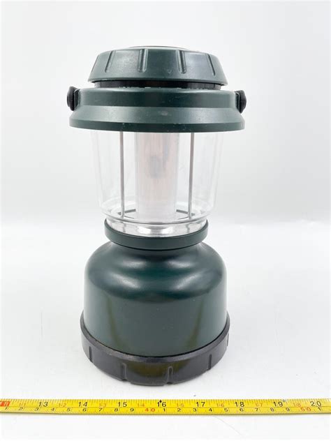 COLEMAN OUTDOOR CAMPING BATTERY LANTERN | EstateSales.org