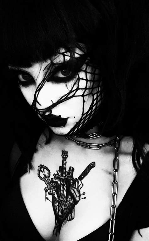 Pinterest in 2024 | Goth makeup, Goth beauty, Gothic makeup