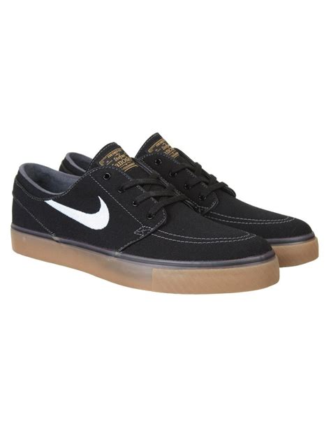 Nike SB Stefan Janoski Shoes - Black/Gum Sole - Footwear from Fat Buddha Store UK