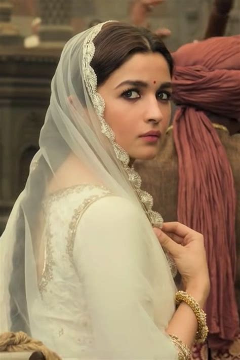 Kalank Trailer/Teaser: Alia Bhatt-Varun Dhawan's New Movie Trailer is ...