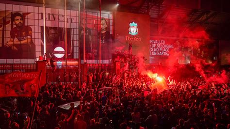 Liverpool: 2,000 fans celebrate outside Anfield after side win Premier ...