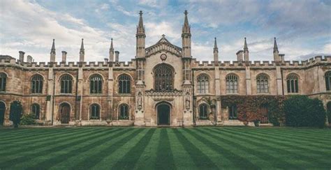 History of Cambridge University | Small World