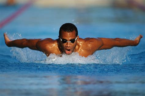 Florida promotes Anthony Nesty, Jeff Poppell to head swimming coaches - Alligator Army