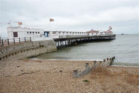 Man hurt after Herne Bay Pier attack