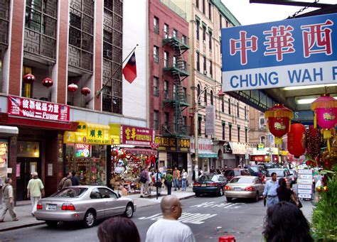 Colorful photos of Chinatown in New York City | BOOMSbeat