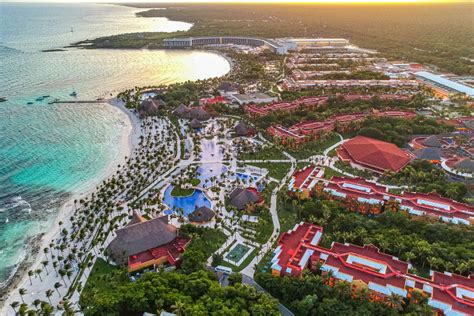 Barcelo Maya Colonial, Riviera Maya, Mexico | VoyagesConstellation.com | 1-800-387-0999