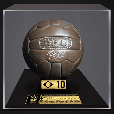 Pelé // Signed Vintage Soccer Ball // Custom Museum Display (Signed ...