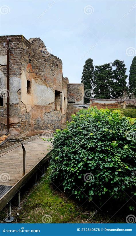 Pompeii Archaeological Park, Italy Stock Photo - Image of buildings ...