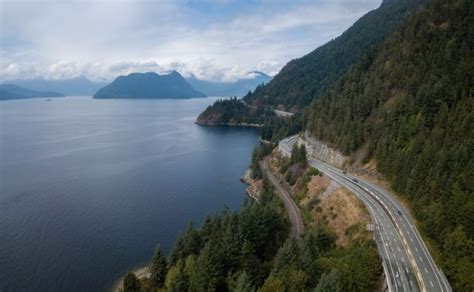 The 10 Best Road Trips in British Columbia, Canada