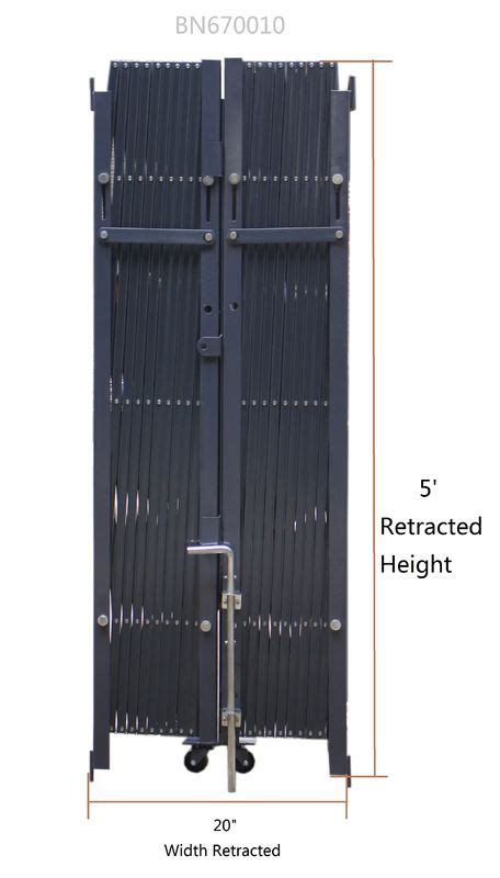 Bi Fold Industrial Steel Folding Security Gates , Warehouse Retractable Security Gate