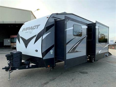 2018 Keystone Impact Vapor Lite 29V Toy Hauler - True RV True RV