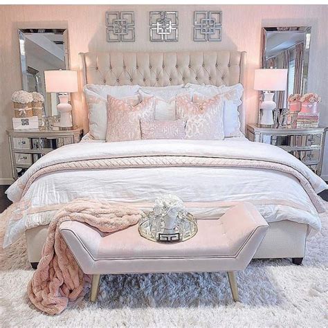 Totally Glam Decor on Instagram: “So beautiful everything on this bedroom! 😍🌸😍🌸 . Follow ...