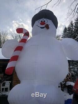 Frosty The Snowman Giant 18 Ft Inflatable Light Show, Used