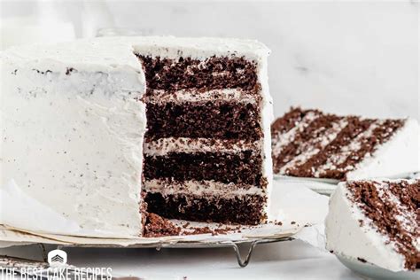 Chocolate Cake with White Frosting | The Best Cake Recipes