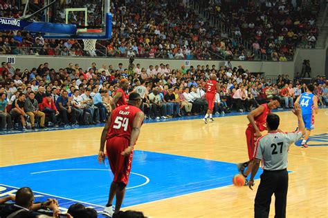 It's all about Klarizz =): NBA All-Star Basketball Challenge at MOA Arena