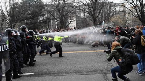 Felony Charges for Journalists Arrested at Inauguration Protests Raise ...