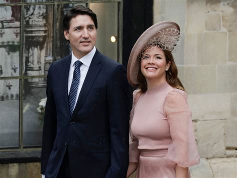 Justin Trudeau and Wife Sophie Grégoire Trudeau Will Take a Family ...