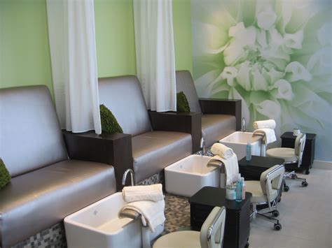 pedicure station ideas - Google Search | Hair salon | Pedicure station, Beauty salon decor ...