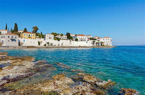 Saronic Greece: Complete Travel Guide | Greeka