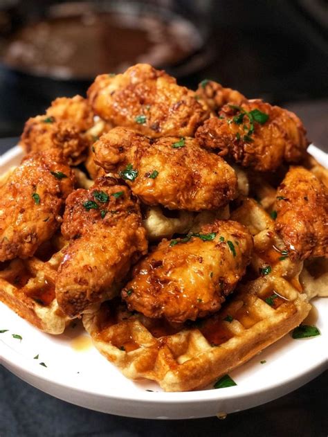 CHICKEN AND WAFFLES | SOUTHERN COOKING | EASY RECIPE | Cibo