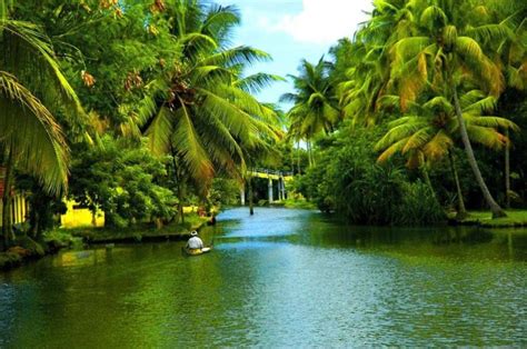 Best Places to visit Kerala in March in 2021 - Tourist Attractions to Visit