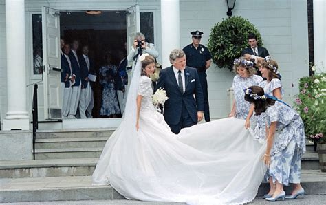 jackie kennedy letter to ted kennedy | Caroline kennedy wedding dress, Kennedy wedding dress ...