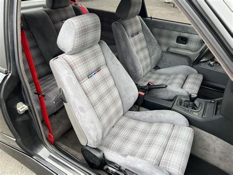 Another Overpriced E30 BMW M3? Yes, But This One Has Plaid Seats ...