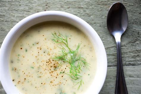 creamy potato and parsley soup - nyssa's kitchen