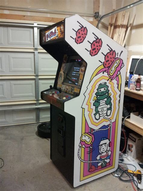 Dig Dug Arcade Cabinet – Nelson Adventure