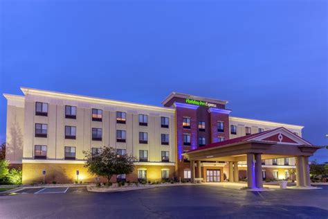 Holiday Inn Express Indianapolis Southeast an IHG Hotel Indianapolis | Bookonline.com