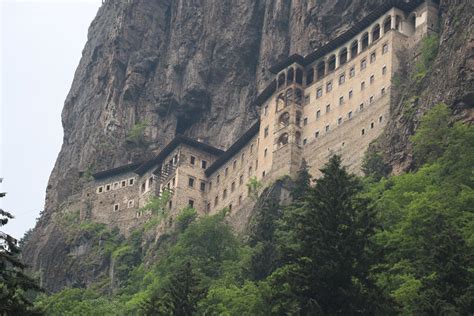 Sümela Monastery still draws visitors to Trabzon