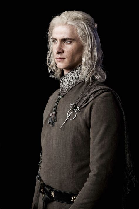 Harry Lloyd as Viserys Targaryen | Harry lloyd, Got characters, Game of ...