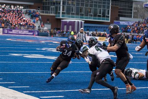 Photos: Boise State wins Mountain West Championship | KBOI