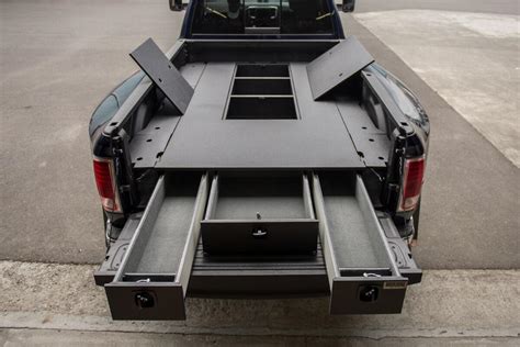 Dodge-Ram_Pickup-Gear-Storage_Gooseneck_Drawers-Open.jpg | TruckVault