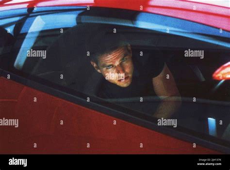 TOM CRUISE, MINORITY REPORT, 2002 Stock Photo - Alamy