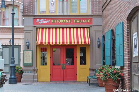 Exterior Pictures of Mama Melrose's Ristorante Italiano in Walt Disney World - AllEars.Net