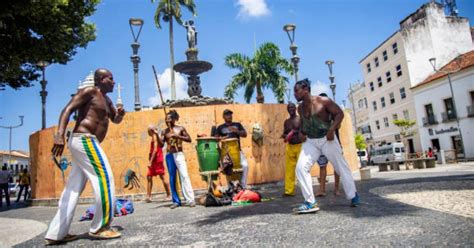 What is Capoeira? History and origin of the Afro-Brazilian martial art ...