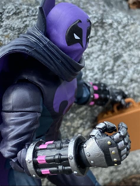 REVIEW: Marvel Legends Into the Spider-Verse Prowler Figure (2021)