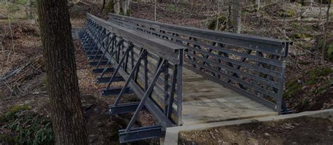 Pedestrian Bridge | Decking | Strong, Lightweight FRP Bridges