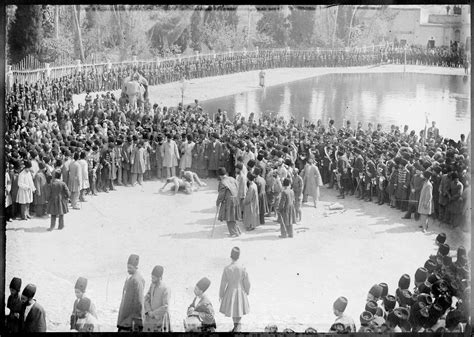 Entrance to Kakh-i Gulistan (Gulistan Palace Complex) from Maydan-i Arg ...