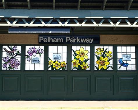 Pelham Parkway Subway Station, Bronx, New York City | Flickr