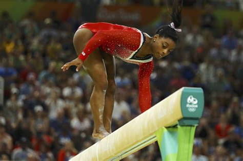 Simone Biles Olympics 2016 : Spring Resident Simone Biles Wins Women S ...