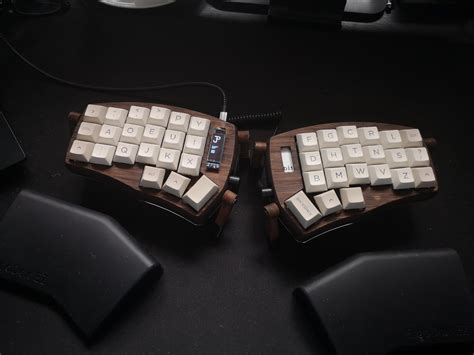 341 best Corne images on Pholder | Ergo Mech Keyboards, Mechanical ...