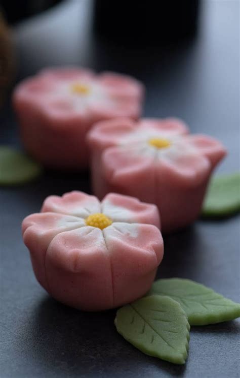 How to make Sakura Wagashi - Lisa's Lemony Kitchen