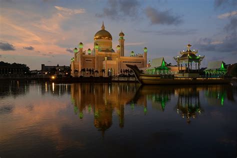 Brunei Darussalam: Whither Pluralism in the "Abode of Peace"? | Religion and Global Society