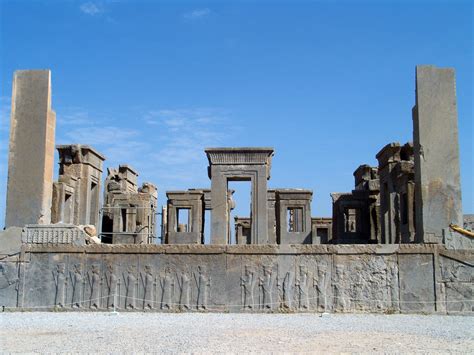 File:Tachar Persepolis Iran.JPG - Wikimedia Commons
