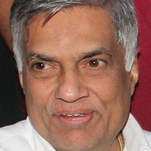 Ranil Wickremesinghe - Age, Family, Bio | Famous Birthdays